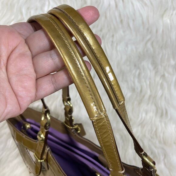 Coach Tote Bag - Picture 5 of 9